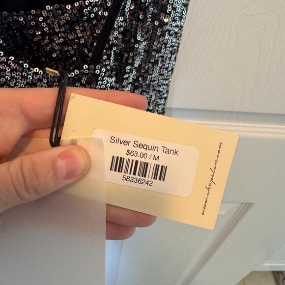 Elan Silver Sequin Blouse - NEVER WORN - Picture 5 of 5